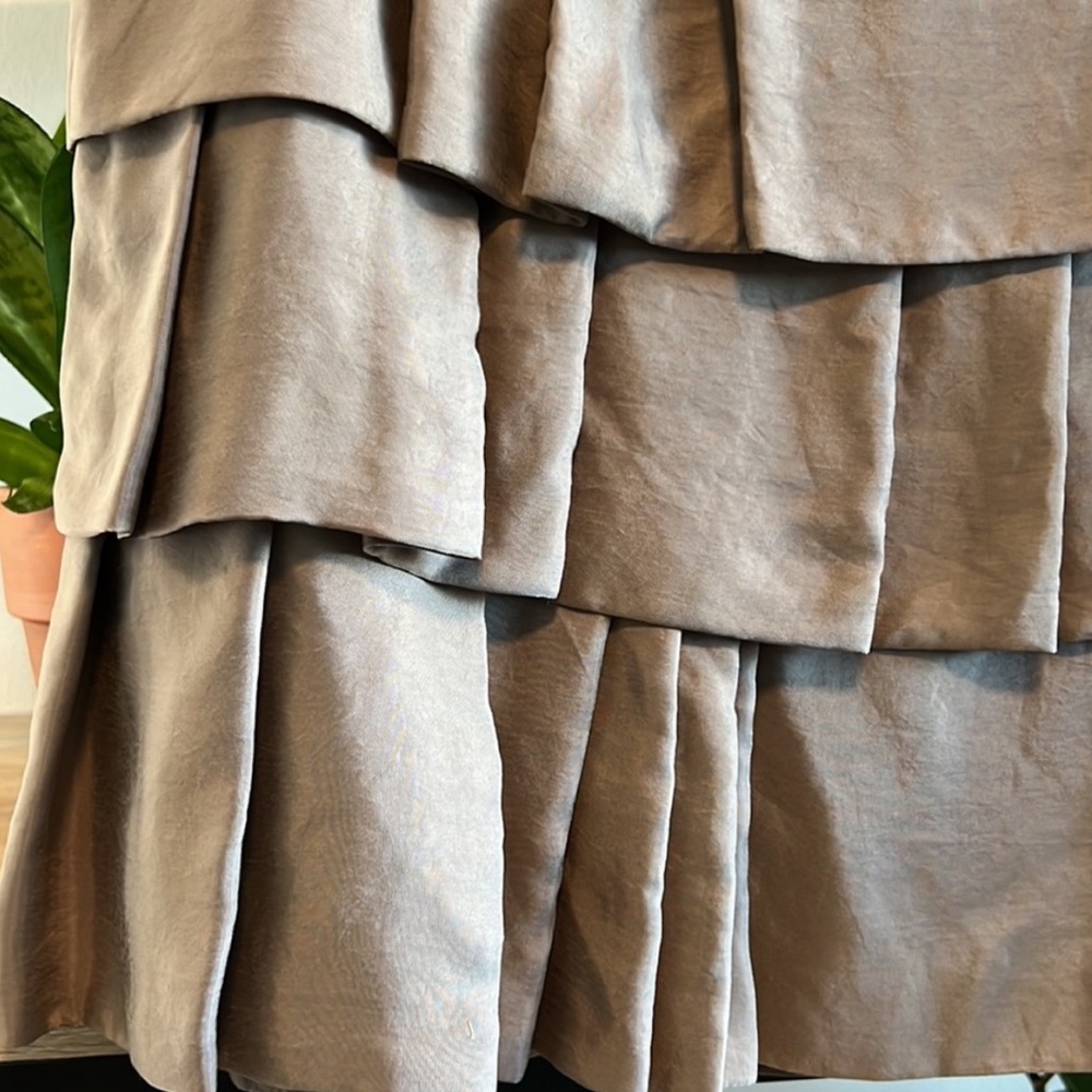 Banana Republic 3 tier skirt - Picture 1 of 7
